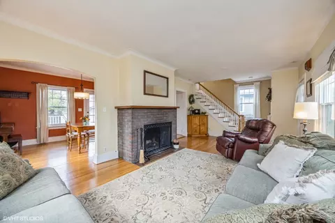 Other - 210 E Burlington St, Riverside, IL 60546 photo 1 of 3
