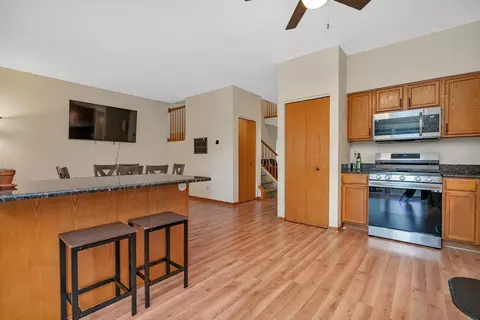 Kitchen - 2819 Sun Valley Dr, Plainfield, IL 60586 photo 1 of 3
