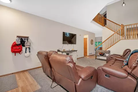 Other - 2819 Sun Valley Dr, Plainfield, IL 60586 photo 3 of 9