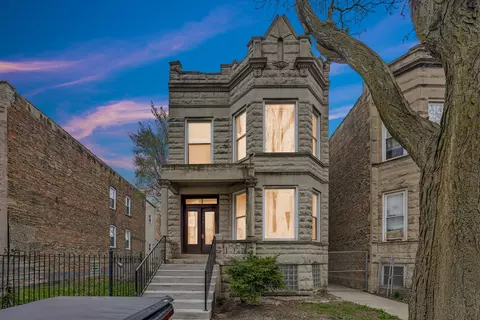 1516 S Homan Ave, Chicago, IL 60623