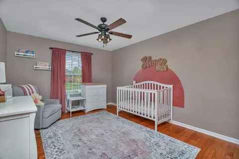 Bedroom - 1304 Michael Dr, Morris, IL 60450 photo 2 of 2