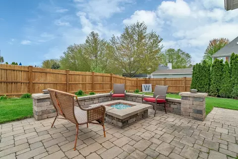 Exterior - 1304 Michael Dr, Morris, IL 60450 photo 4 of 6