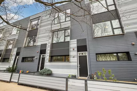 2811 W Shakespeare Ave, Chicago, IL 60647