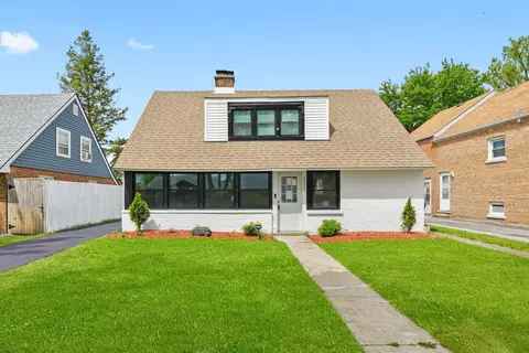 4332 Center Ave, Lyons, IL 60534