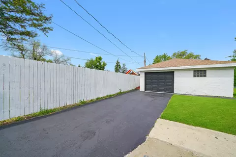 Exterior - 4332 Center Ave, Lyons, IL 60534 photo 6 of 11