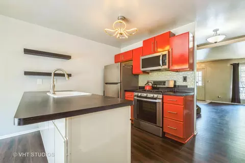 74 Timber Ter, Cary, IL 60013 photo 6