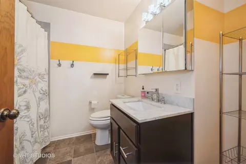 74 Timber Ter, Cary, IL 60013 photo 14