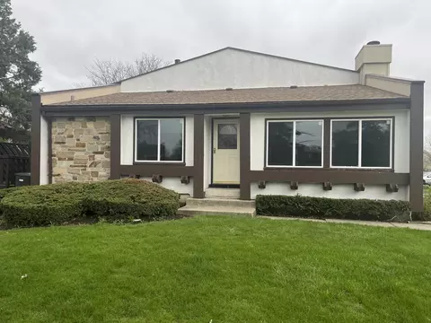 203 Cascade Dr #203, Indian Head Park, IL 60525