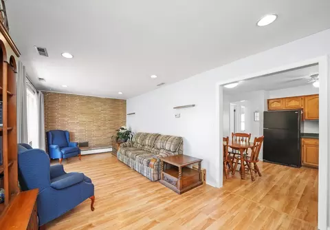 Living - 3447 Sangamon St, Steger, IL 60475 photo 2 of 4