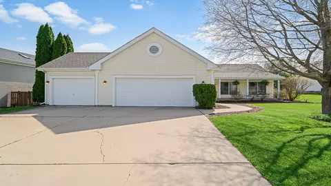 1157 Butler Rd, Rockford, IL 61108
