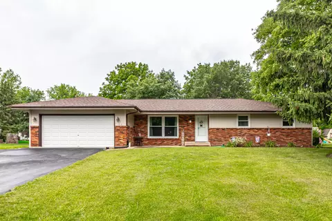 7273 Cornflower Rd, Cherry Valley, IL 61016
