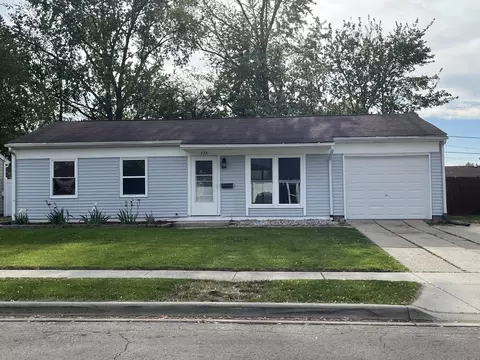 326 Macon Ave, Romeoville, IL 60446