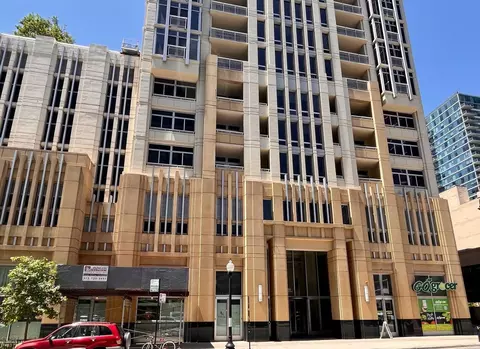1400 S Michigan Ave #1711, Chicago, IL 60605