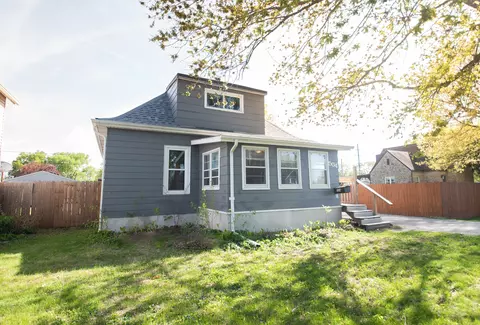 Exterior - 504 E 8th St, Rock Falls, IL 61071 photo 2 of 8