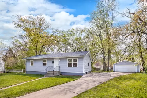 22107 Luella Ct, Sauk Village, IL 60411