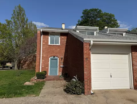 2004 Bruce Dr #1, Urbana, IL 61801