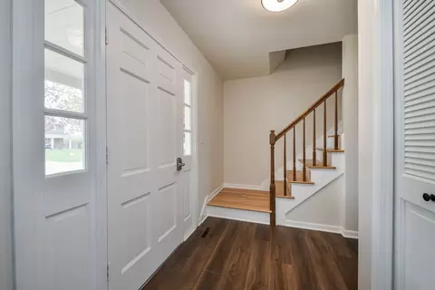 Entry Way - 2449 Cambridge Dr, Aurora, IL 60506 photo 1 of 1