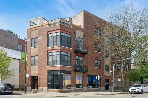 1717 W Newport Ave #5, Chicago, IL 60657