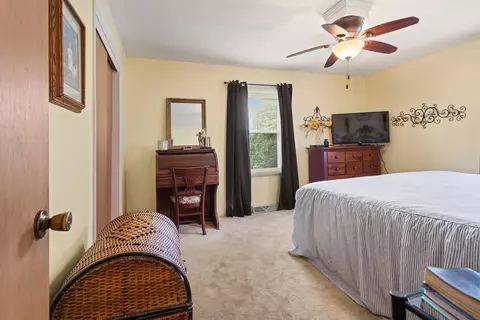 Bedroom - 503 E Cedar Ln, Monticello, IL 61856 photo 4 of 7