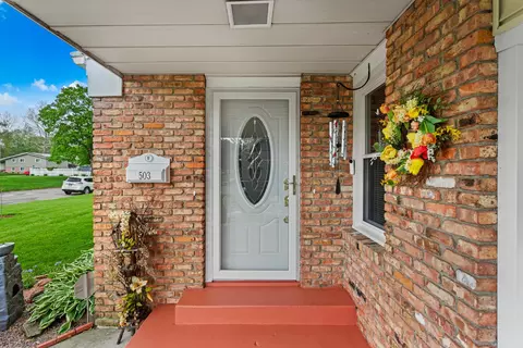 Exterior - 503 E Cedar Ln, Monticello, IL 61856 photo 3 of 9