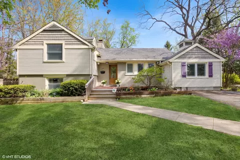 424 Hill St, Downers Grove, IL 60515