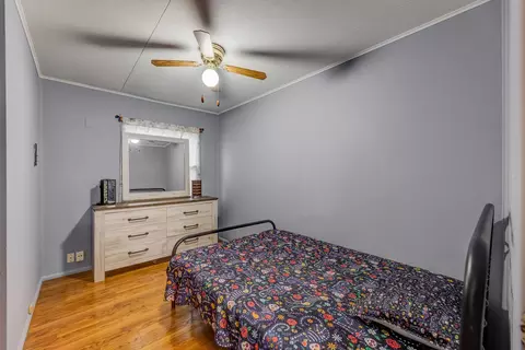 Bedroom - 821 Westshire Dr, Joliet, IL 60435 photo 3 of 4