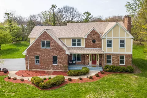 23 Chipping Campden Dr, South Barrington, IL 60010