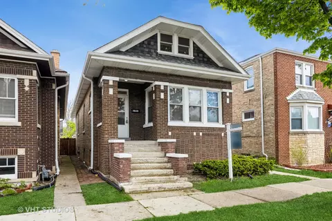 1521 Cuyler Ave, Berwyn, IL 60402