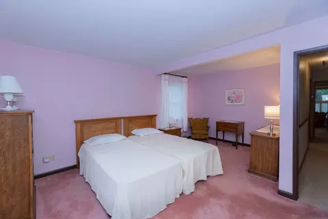 Bedroom - 305 E Pearson St, Eureka, IL 61530 photo 6 of 8