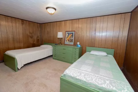 Bedroom - 305 E Pearson St, Eureka, IL 61530 photo 4 of 8