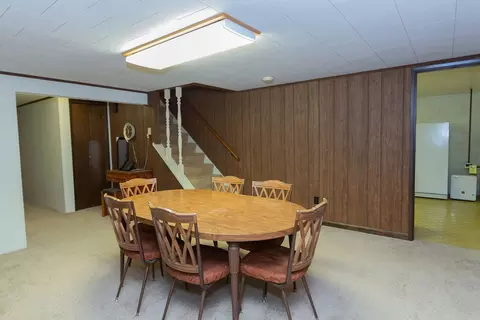Dining - 305 E Pearson St, Eureka, IL 61530 photo 5 of 5