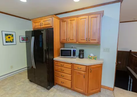 Kitchen - 305 E Pearson St, Eureka, IL 61530 photo 4 of 6