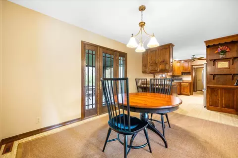 2008 Hedgewood Dr, Bloomington, IL 61704 photo 7