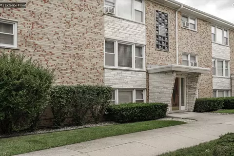 6820 N Northwest Hwy #1F, Chicago, IL 60631
