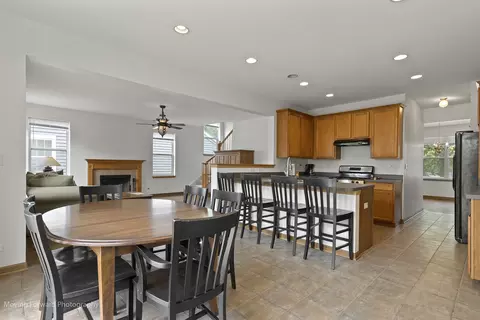 3149 Primrose St, Elgin, IL 60124 photo 12