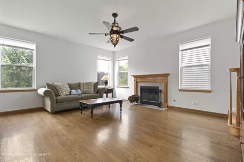 3149 Primrose St, Elgin, IL 60124 photo 8