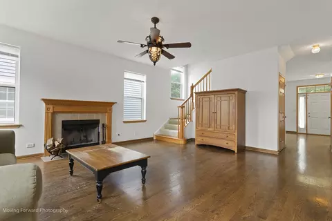 3149 Primrose St, Elgin, IL 60124 photo 10