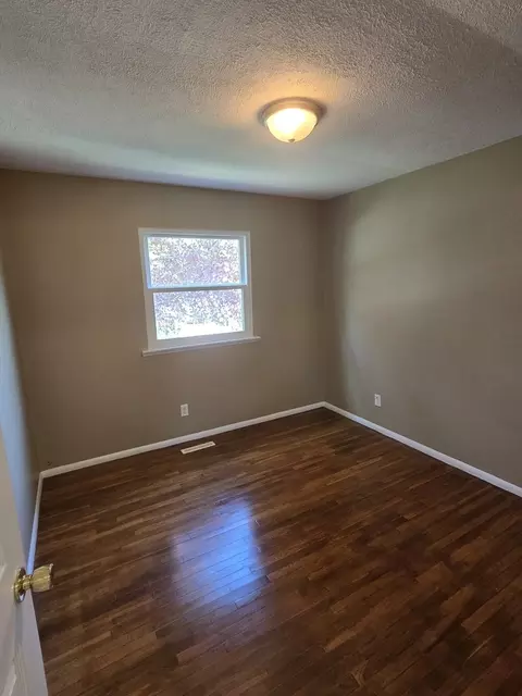 Bedroom - 305 Rowe Dr, Bloomington, IL 61701 photo 2 of 4