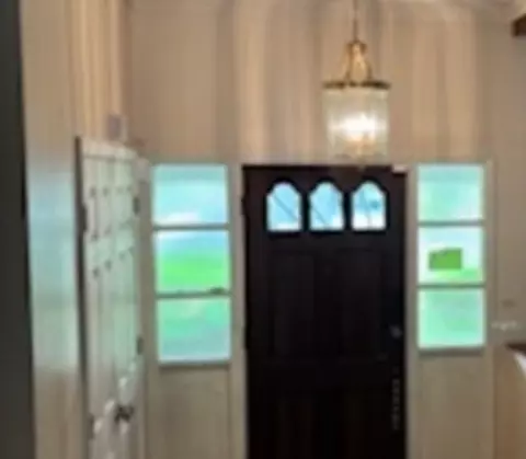 Entry Way - 2700 Chariot Ln, Olympia Fields, IL 60461 photo 1 of 2
