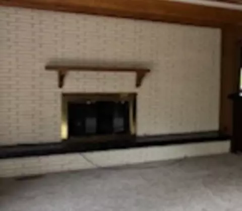 Living - 2700 Chariot Ln, Olympia Fields, IL 60461 photo 3 of 3