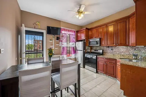 427 E 50th St, Chicago, IL 60615 photo 20