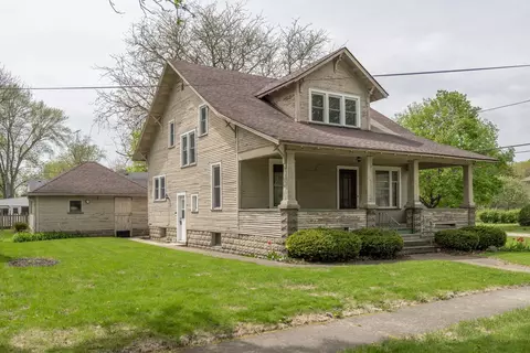 130 N Elm St, Leland, IL 60531