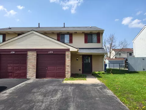 1772 Howe Ln, Hanover Park, IL 60133