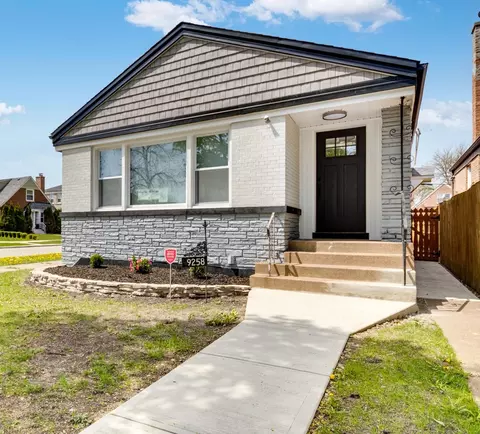 9258 S Aberdeen St, Chicago, IL 60620