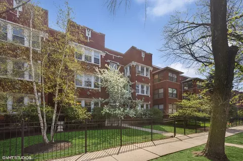 4453 N Beacon St #1, Chicago, IL 60640
