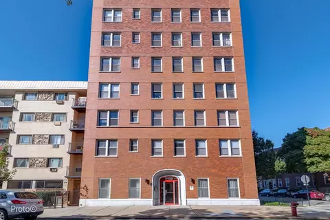 5400 S Harper Ave #502, Chicago, IL 60615