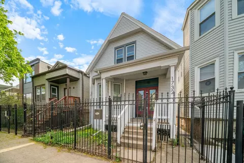1732 N Albany Ave, Chicago, IL 60647