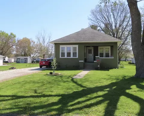 905 Painter St, Streator, IL 61364