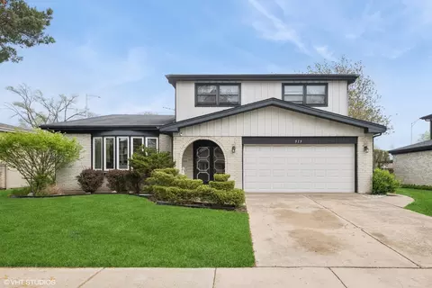 515 S Inner Circle Dr, Mount Prospect, IL 60056