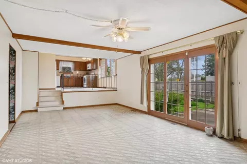 515 S Inner Circle Dr, Mount Prospect, IL 60056 photo 6